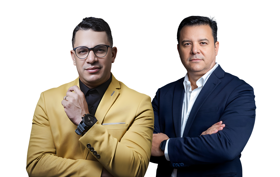 Alberto Machado, especialista jurídico B2G, e Waldo Souza, estrategista de negócios — fundadores da mentoria Escala B2G para compras públicas e licitações.